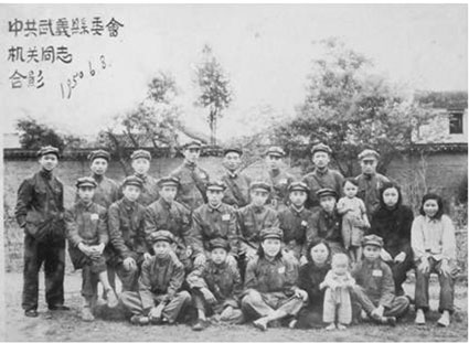 日本1950年人口_日本人也曾狂热崇拜毛泽东-1950年毛泽东亲自加上 毛主席万岁(2)